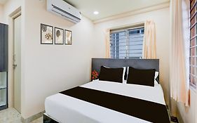 Townhouse Mvp Sector With Kailasagiri Hill View